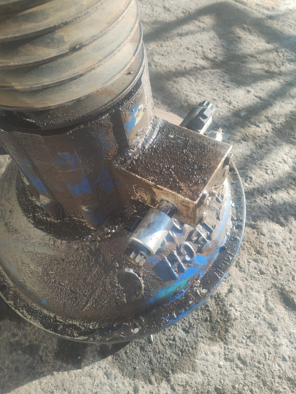 USED HYDRAULIC CLUTH